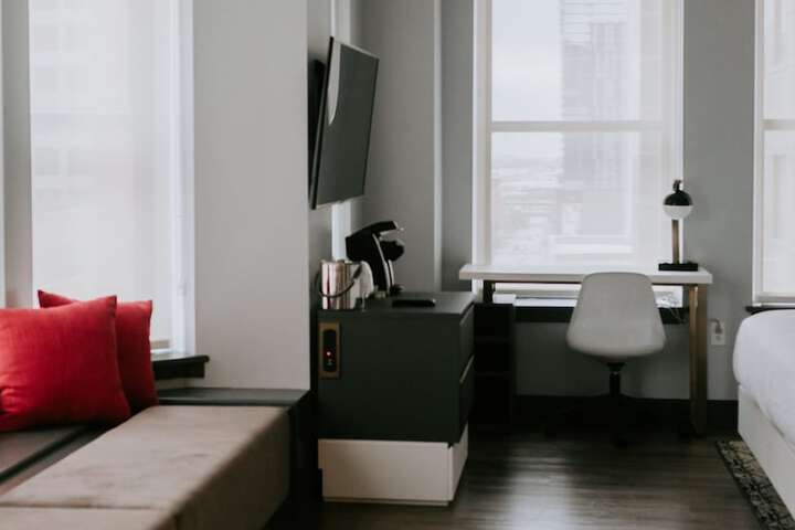 Room 28 of 47