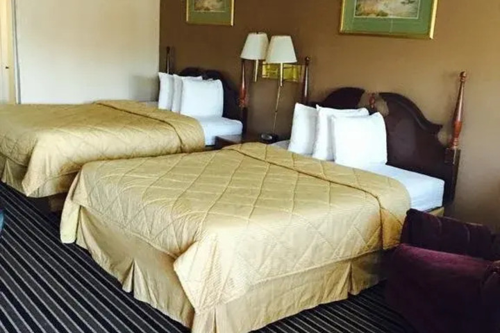BUDGET INN