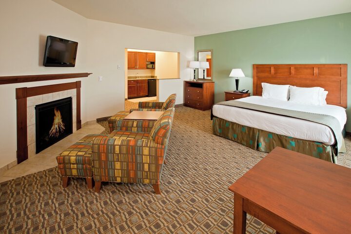 Holiday Inn Express Hotel & Suites RIPLEY by IHG