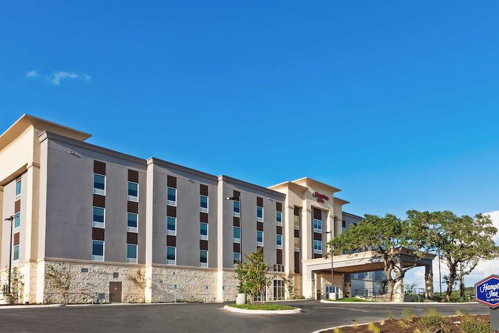 Hotel 3 of 50