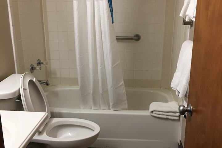 Travelodge by Wyndham Gallipolis