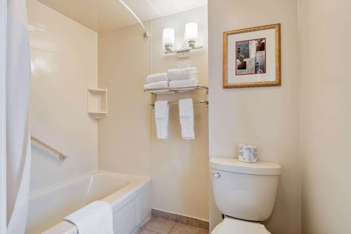Best Western Plus Cairn Croft Hotel