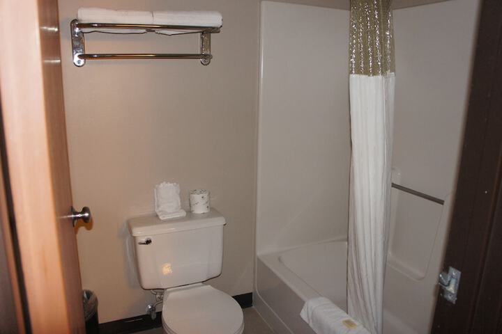 Room 17 of 63