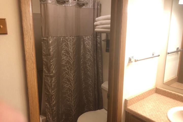 Room 79 of 185