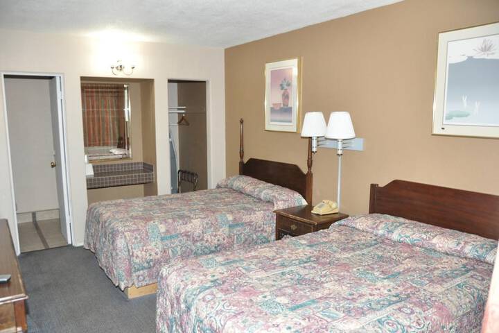 Room 19 of 25