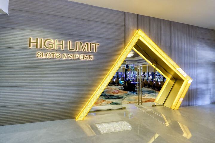 Entertainment 66 of 70