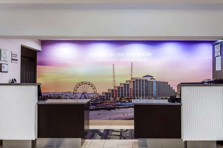 La Quinta Inn & Suites by Wyndham Port Orange / Daytona