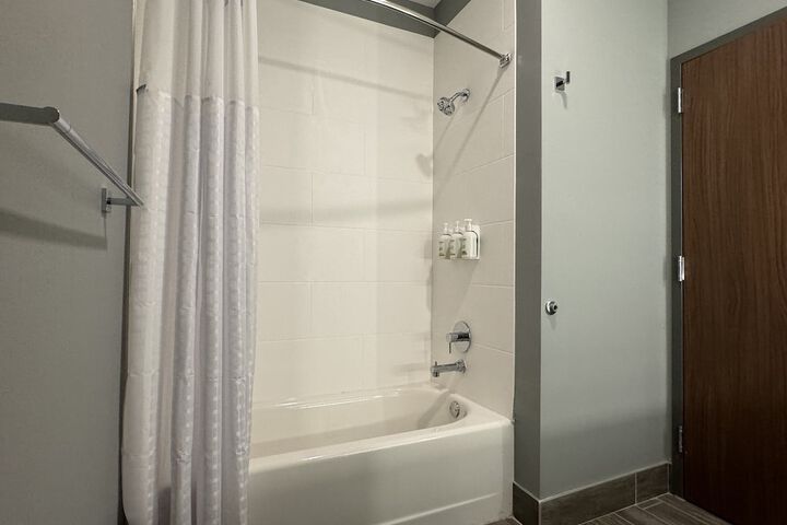 Room 19 of 42