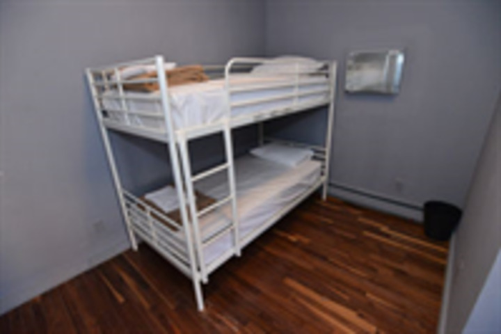 EXPLORE HOTEL & HOSTEL