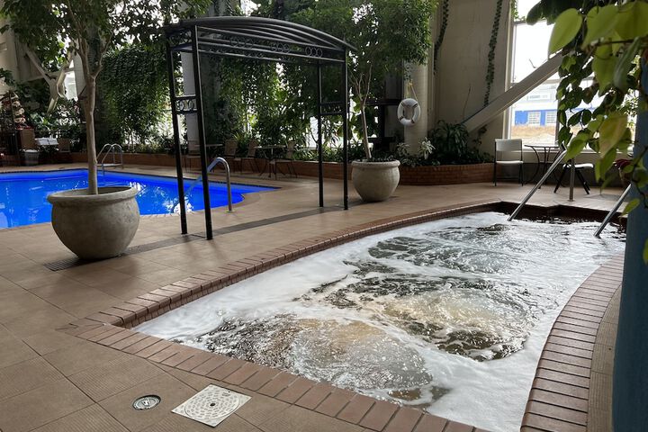 Spa 76 of 83