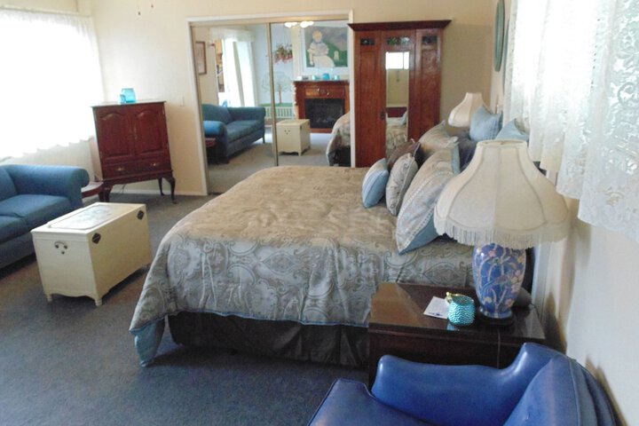 Room 36 of 71