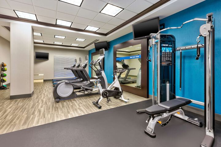 Hampton Inn & Suites Flint / Grand Blanc