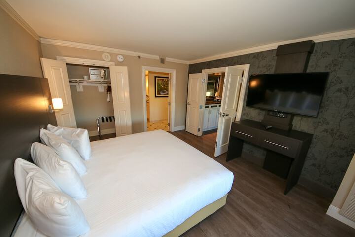 Room 30 of 67