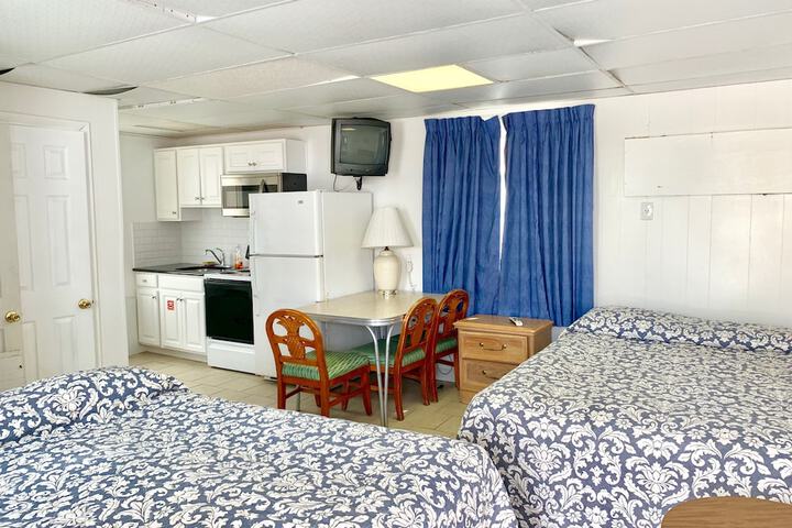 Room 33 of 36