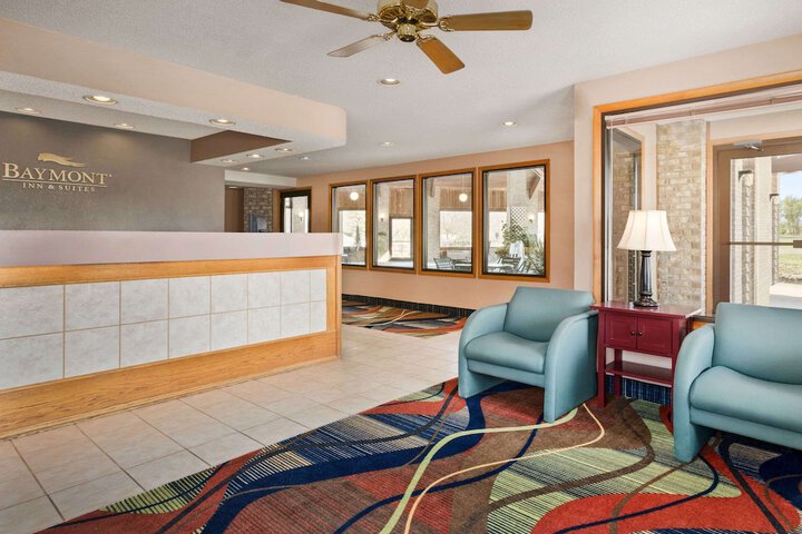 Hotel Interior 4 of 27