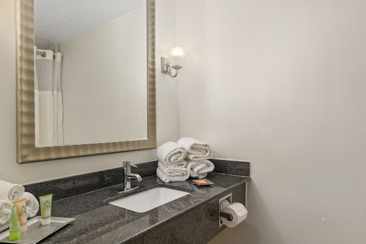 Room 14 of 39