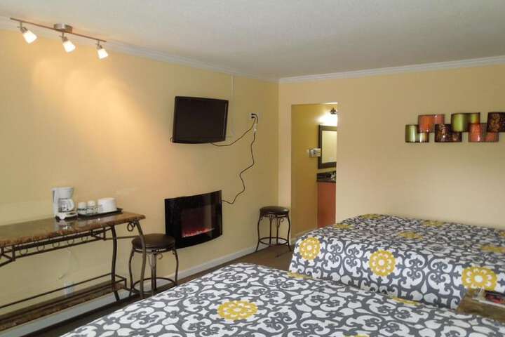 Room 14 of 43