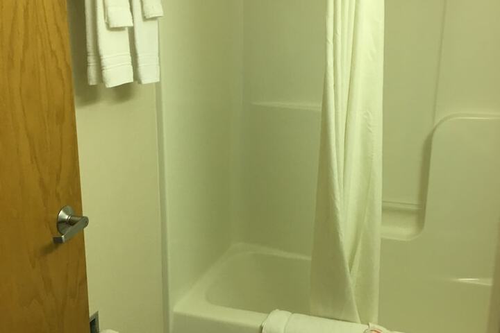 Room 22 of 53