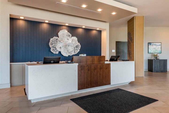 Cambria Hotel St. Petersburg-Madeira Beach Marina