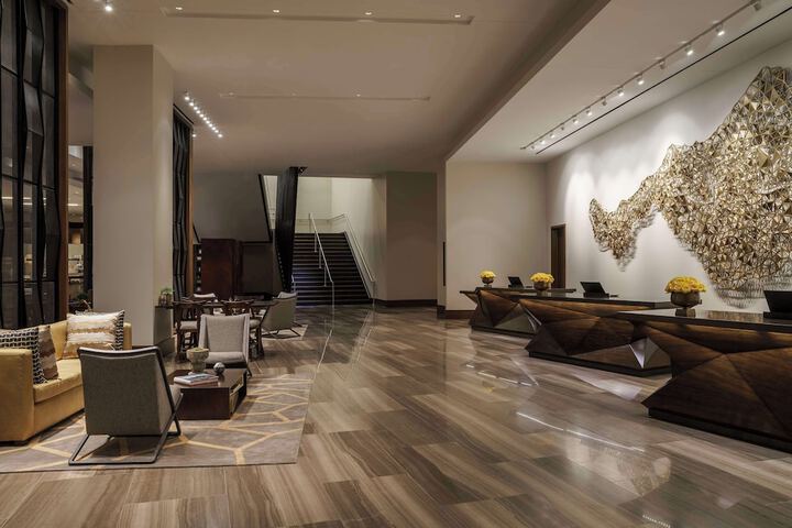 Hyatt Regency Houston / Galleria