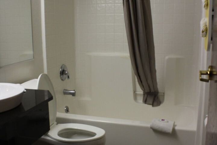 Motel 6 Dixon CA