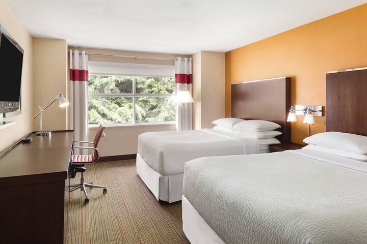 Room 21 of 36