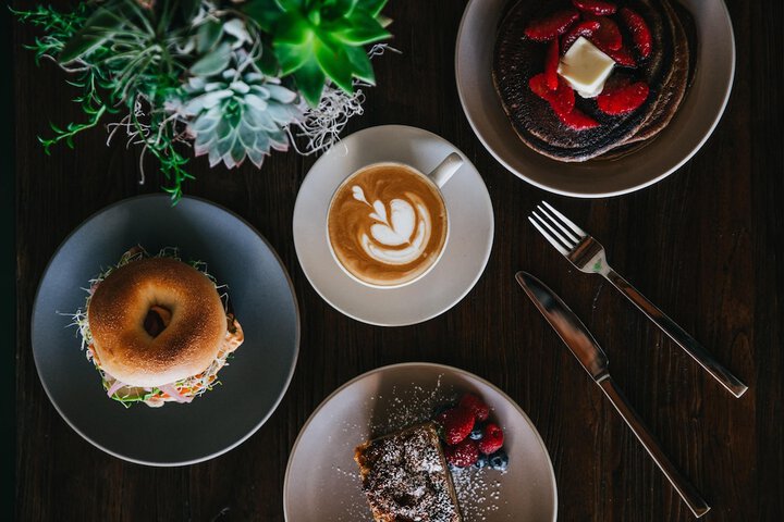 Breakfast/Coffee Service 35 of 39