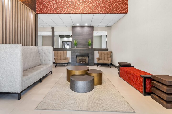 Brentwood Suites Nashville an Ascend Collection Hotel