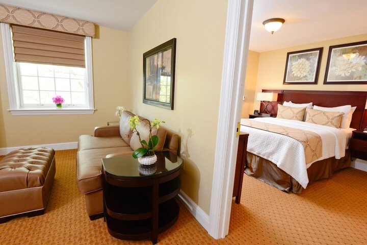 Room 19 of 38