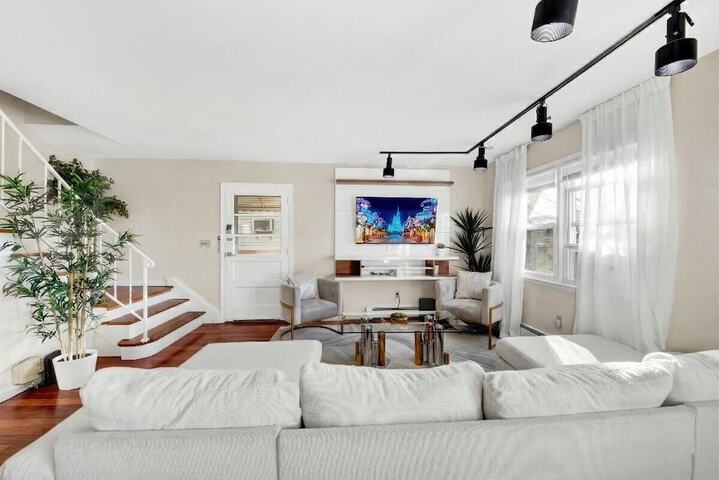 Luxury 3BR NY Home with Free Parking