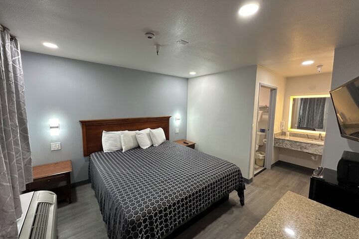 Room 42 of 71