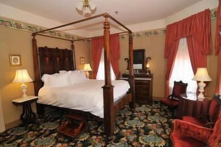 Atlantic Hotel