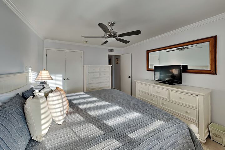 Room 16 of 30