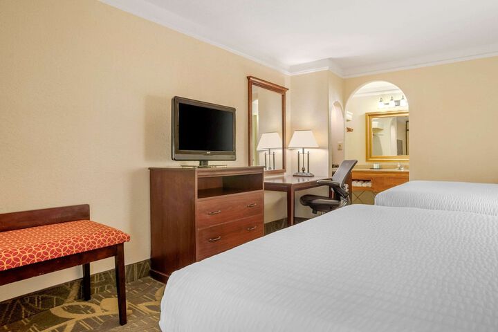 Room 35 of 45