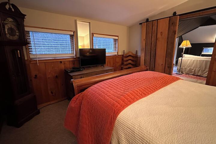 Room 108 of 200