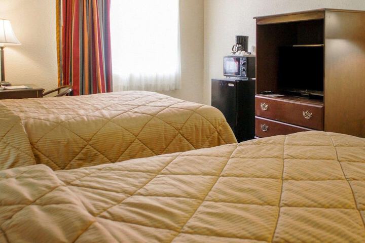 Quality Inn Broken Arrow - Tulsa