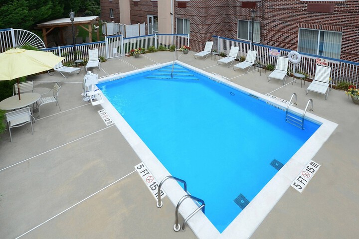 Pool 5 of 29