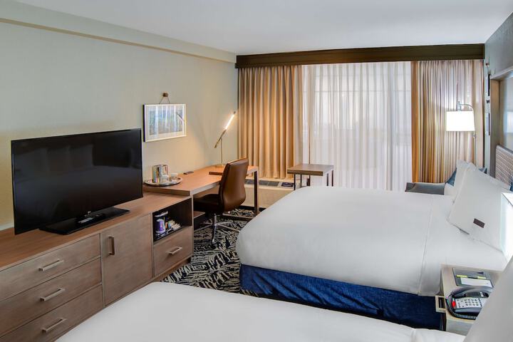 Doubletree by Hilton Harrisonburg