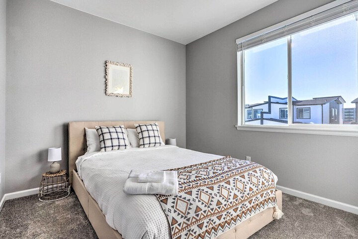 Cozy Abode w / Patio 7 Mi to Dtwn Denver