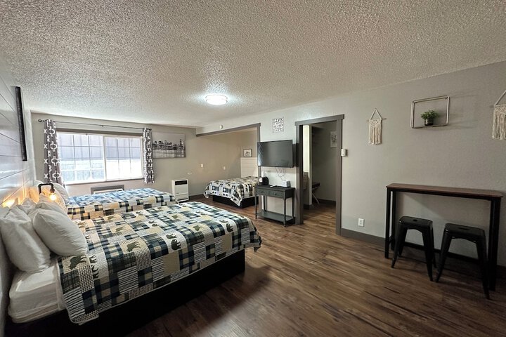 Room 28 of 39
