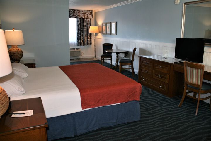 The Avenue Inn and Spa