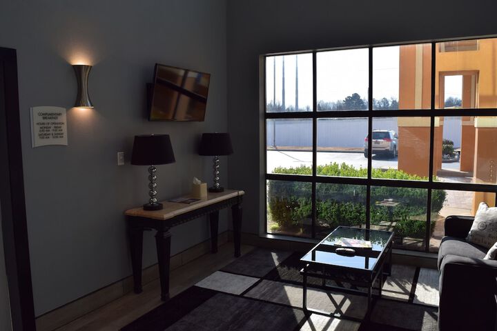 Hotel Interior 18 of 67