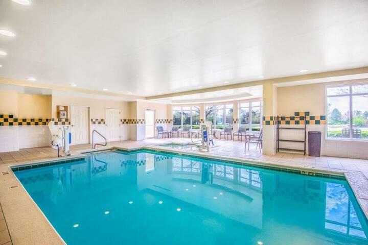 Pool 2 of 33
