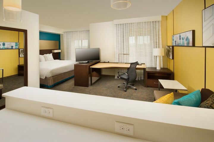 Room 14 of 29