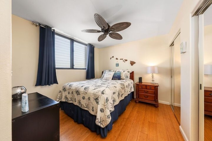 Room 25 of 52