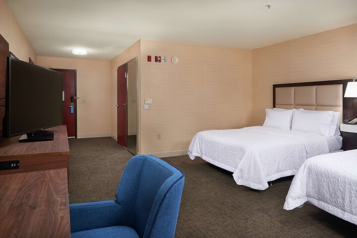 Room 16 of 25