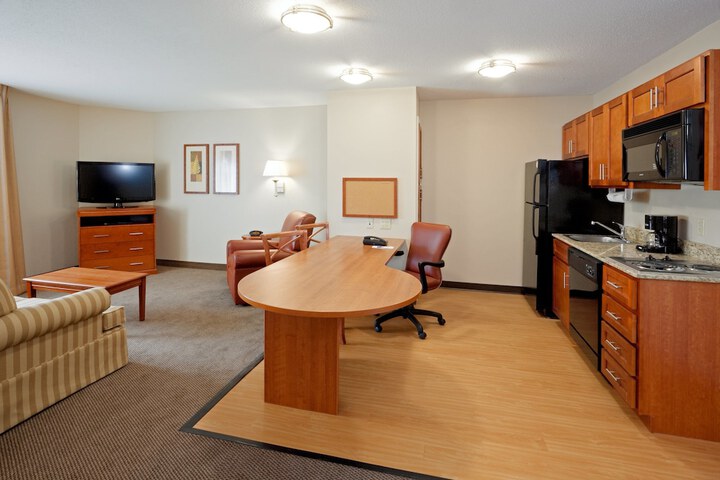 Room 38 of 61