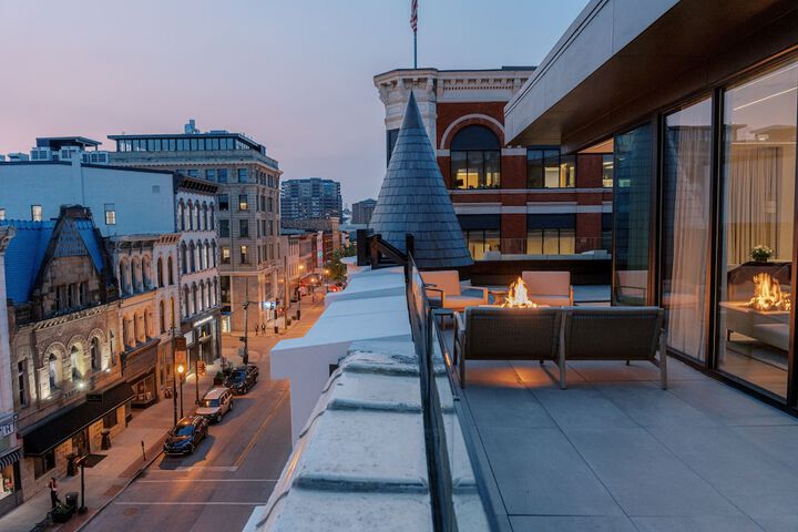 Hotel Covington Cincinnati Riverfront