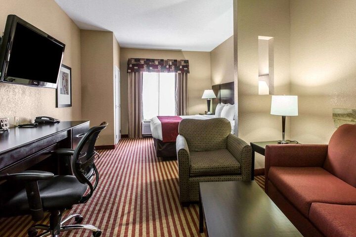 Comfort Suites Waycross