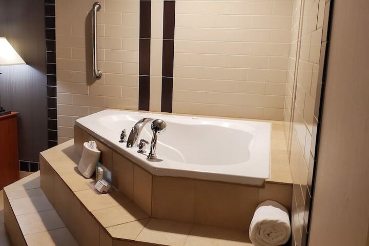 Hampton Inn & Suites Craig